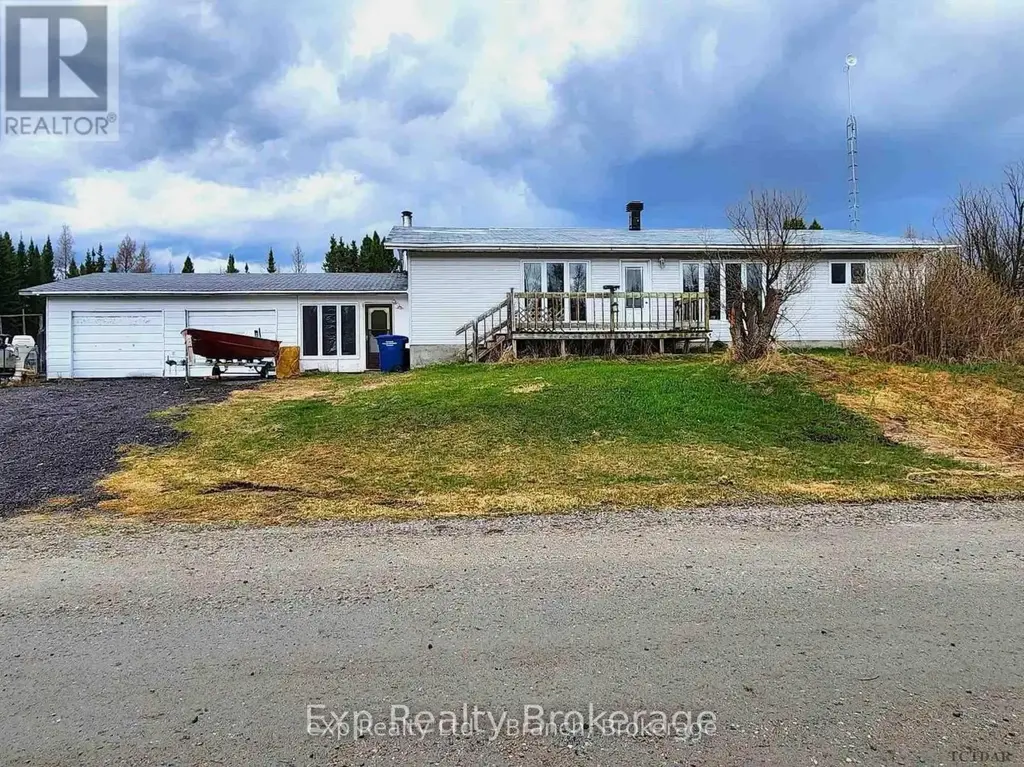 845 Cloutier Road, Kapuskasing (Fauquier)