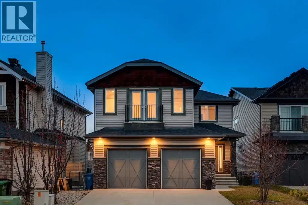 40 Val Gardena Court Sw, Calgary