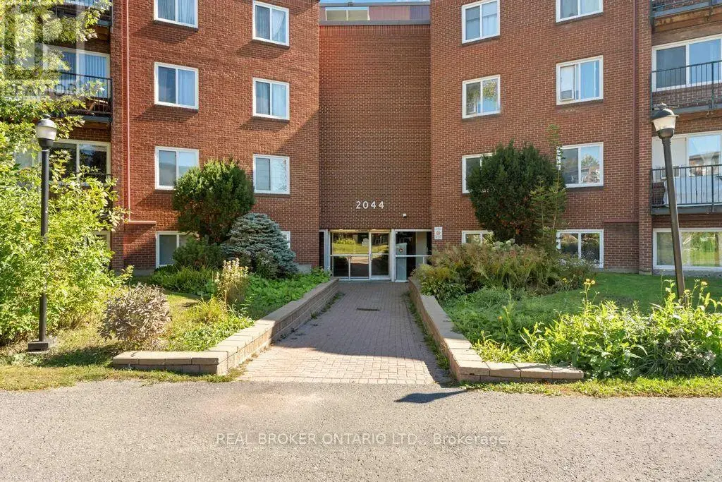 105b - 2044 Arrowsmith Drive, Ottawa
