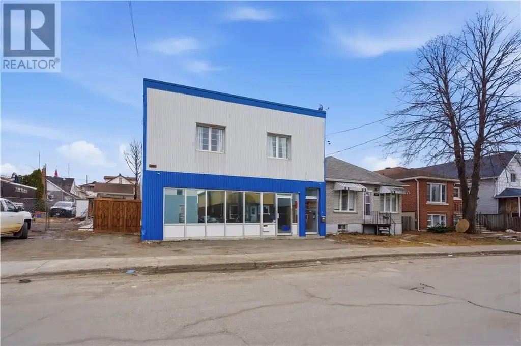 392 Montague Avenue, Greater Sudbury