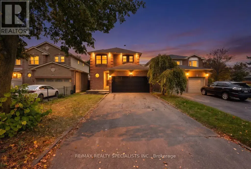1610 Rawlings Drive, Pickering (Liverpool)
