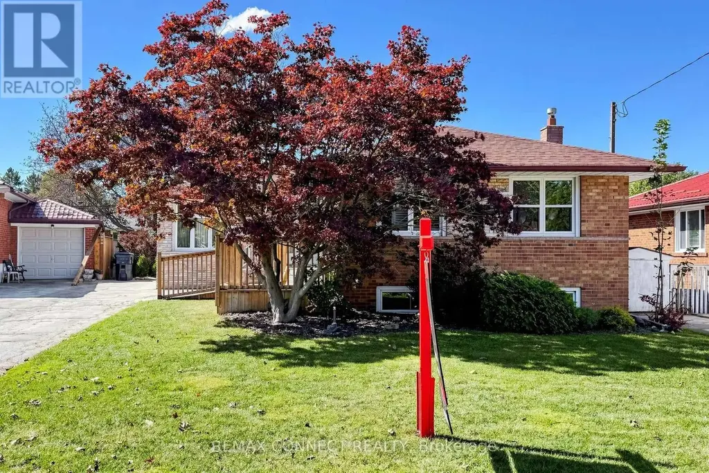 15 Grassington Crescent, Toronto (Woburn)