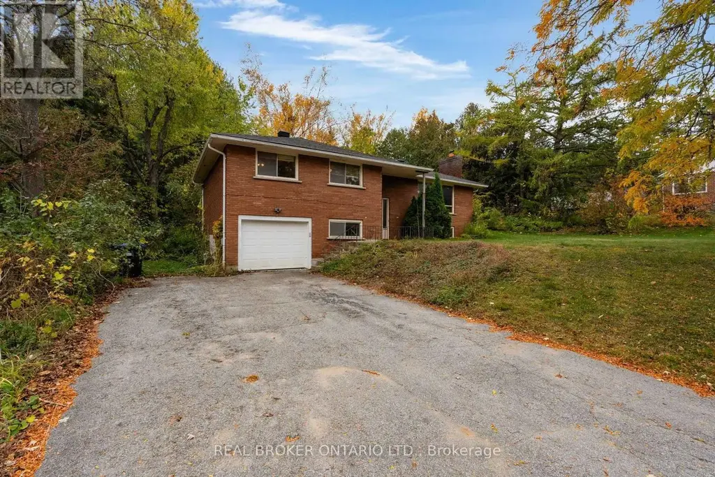 1159 Carson Road, Springwater (Midhurst)