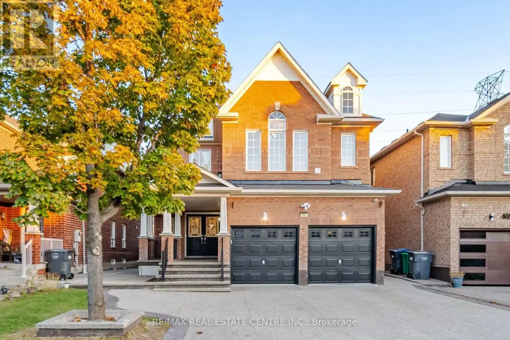 604 Orange Walk Crescent, Mississauga (Hurontario)