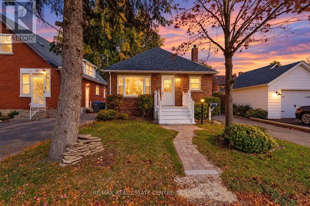 60 Elliott Street, Brampton (Downtown Brampton)