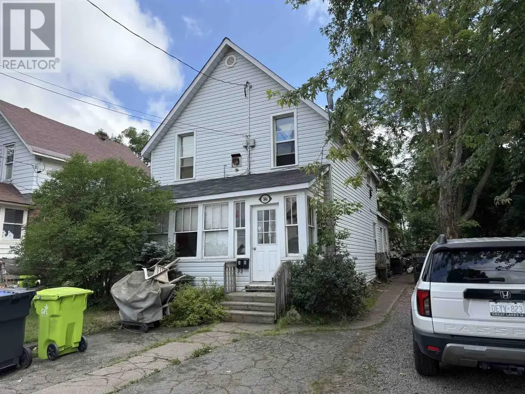 146 Pilgrim St, Sault Ste. Marie