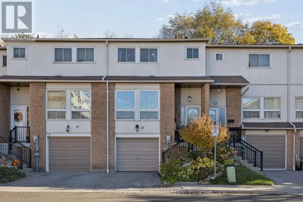 50 - 17 Macey Court, Ajax (Central West)
