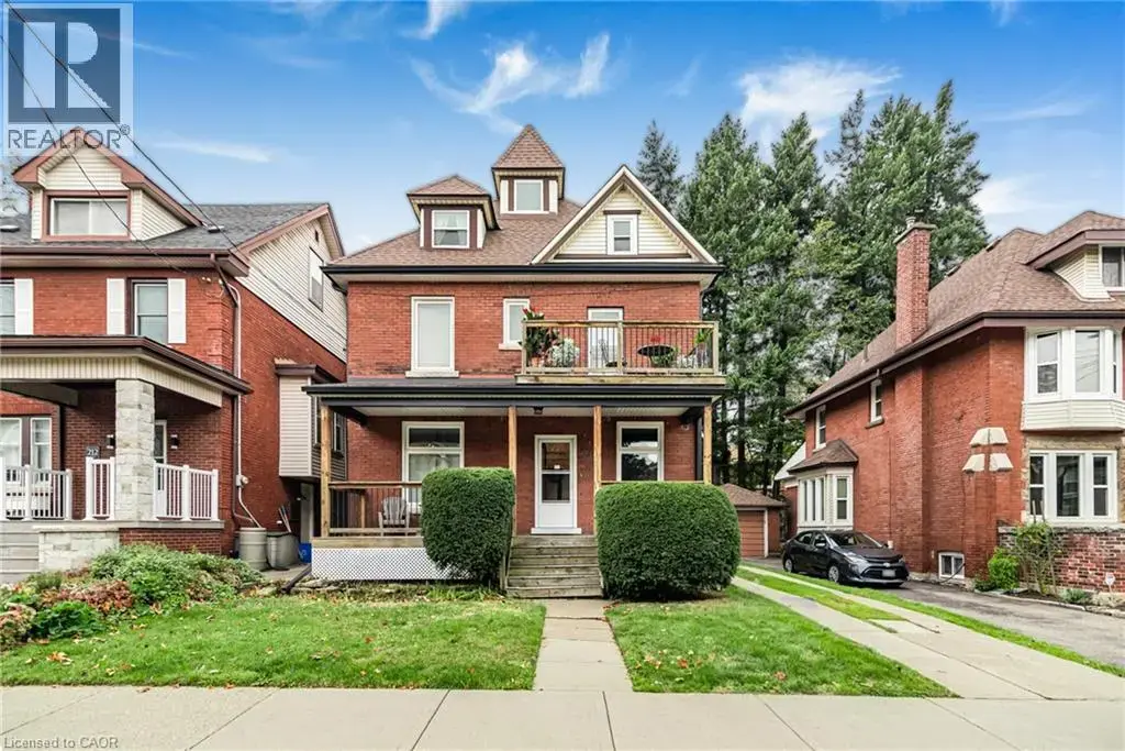 208 Holton Avenue S, Hamilton