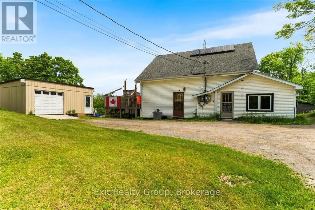 330 Black River Road, Tweed (Elzevir (Twp))