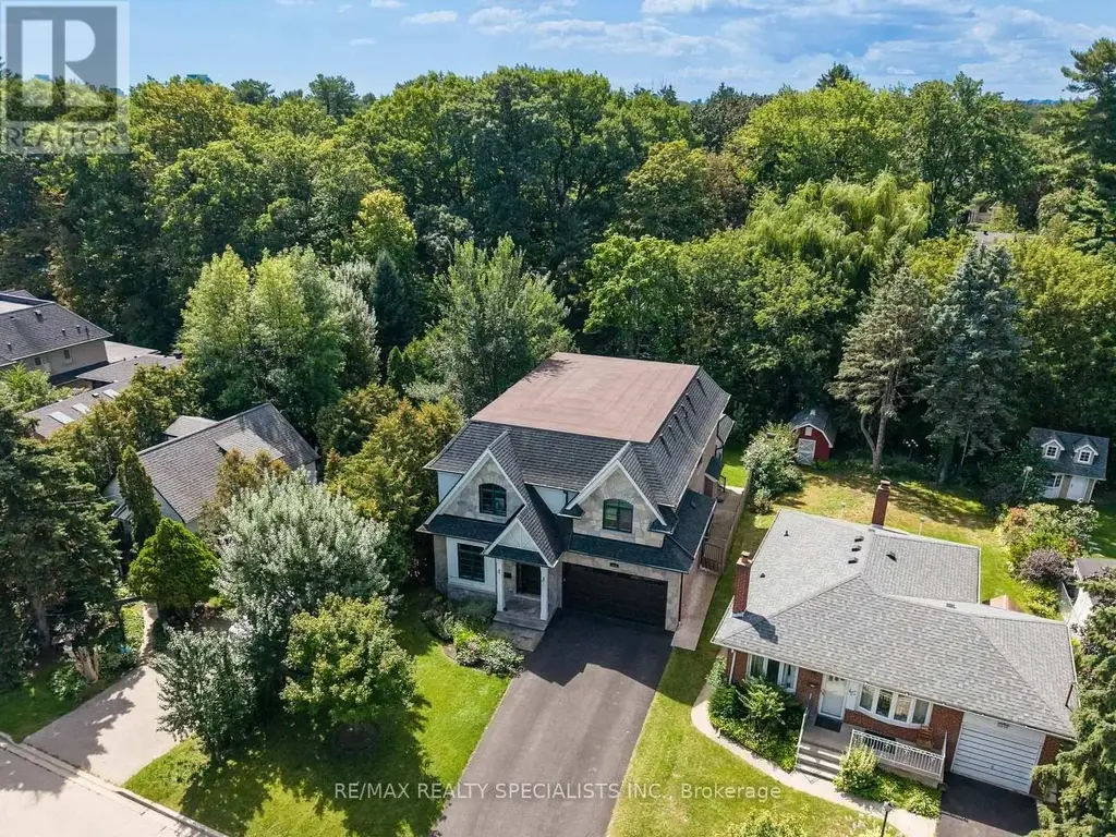 1534 Trotwood Avenue, Mississauga (Mineola)