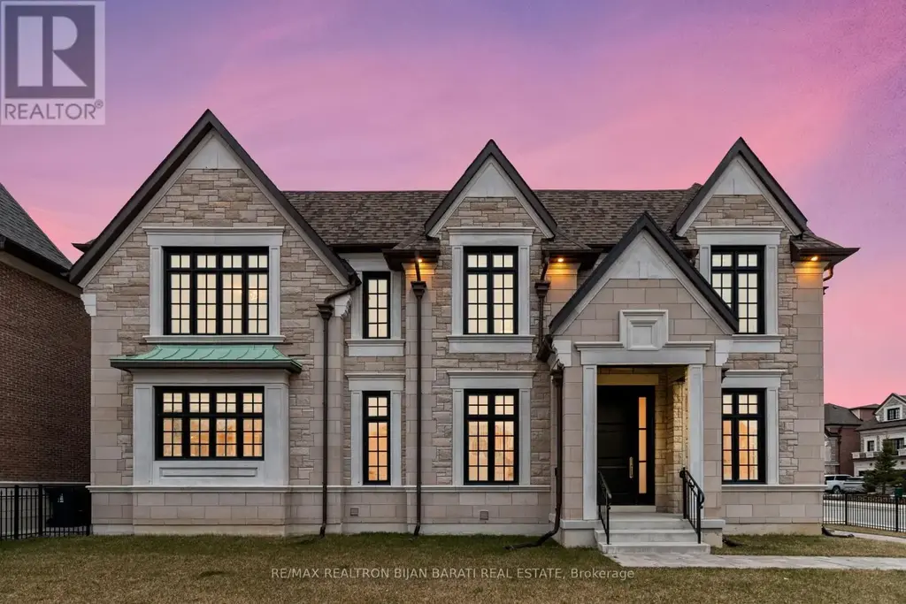29 Ballyconnor Court, Toronto (Bayview Woods-Steeles)