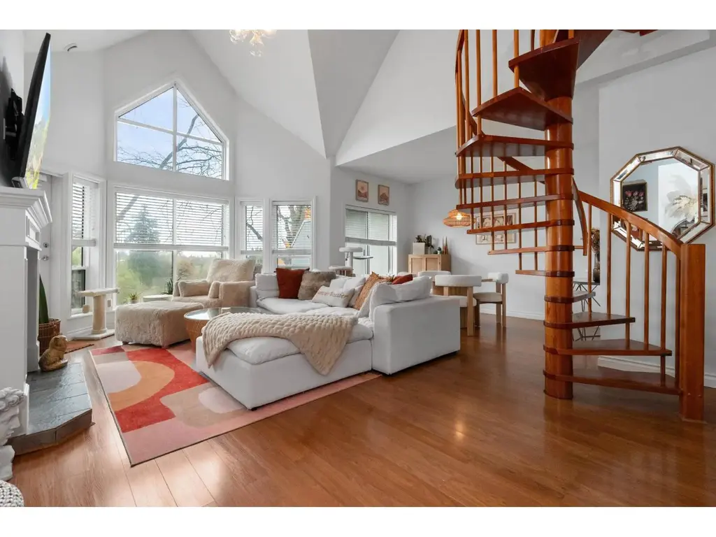 306 34101 Old Yale Road, Abbotsford