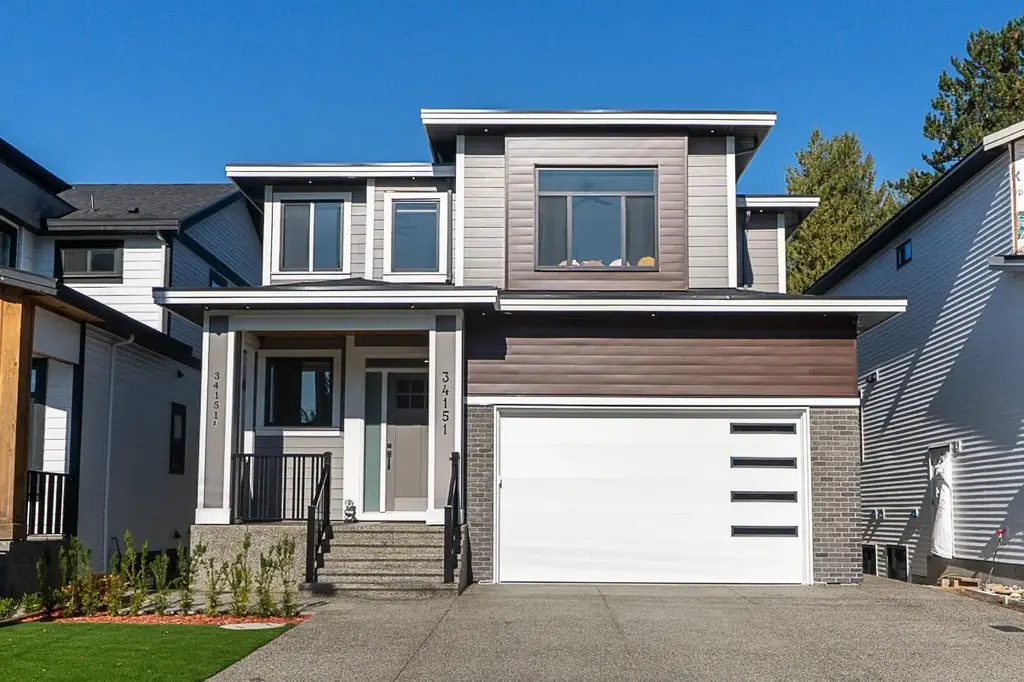 34151 Larch Street, Abbotsford
