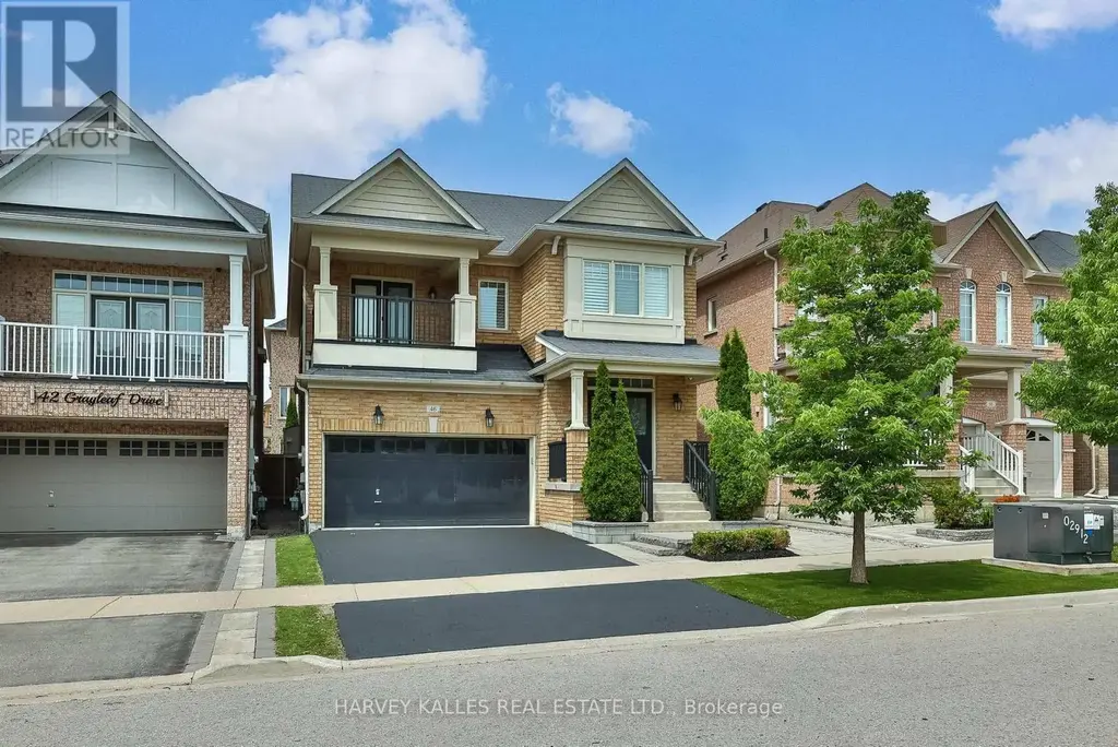 46 Grayleaf Drive, Whitchurch-Stouffville (Stouffville)
