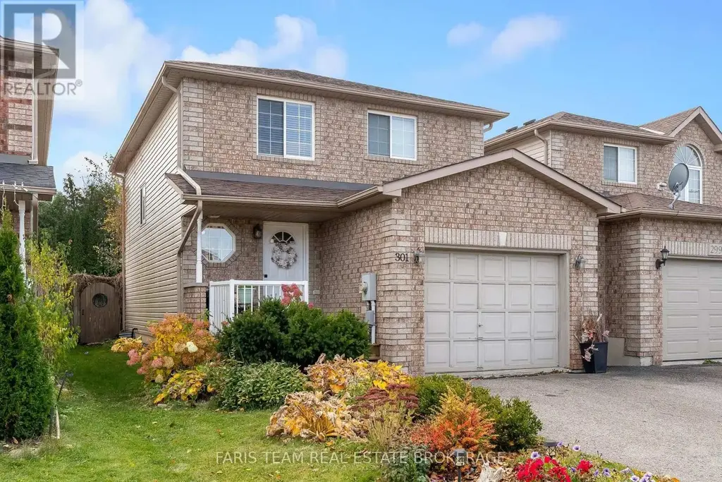301 Dunsmore Lane, Barrie (Georgian Drive)