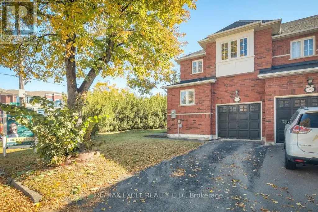 195 Trail Ridge Lane, Markham (Berczy)