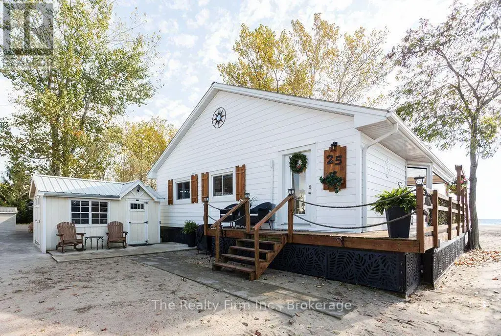 25 Erie Boulevard, Norfolk