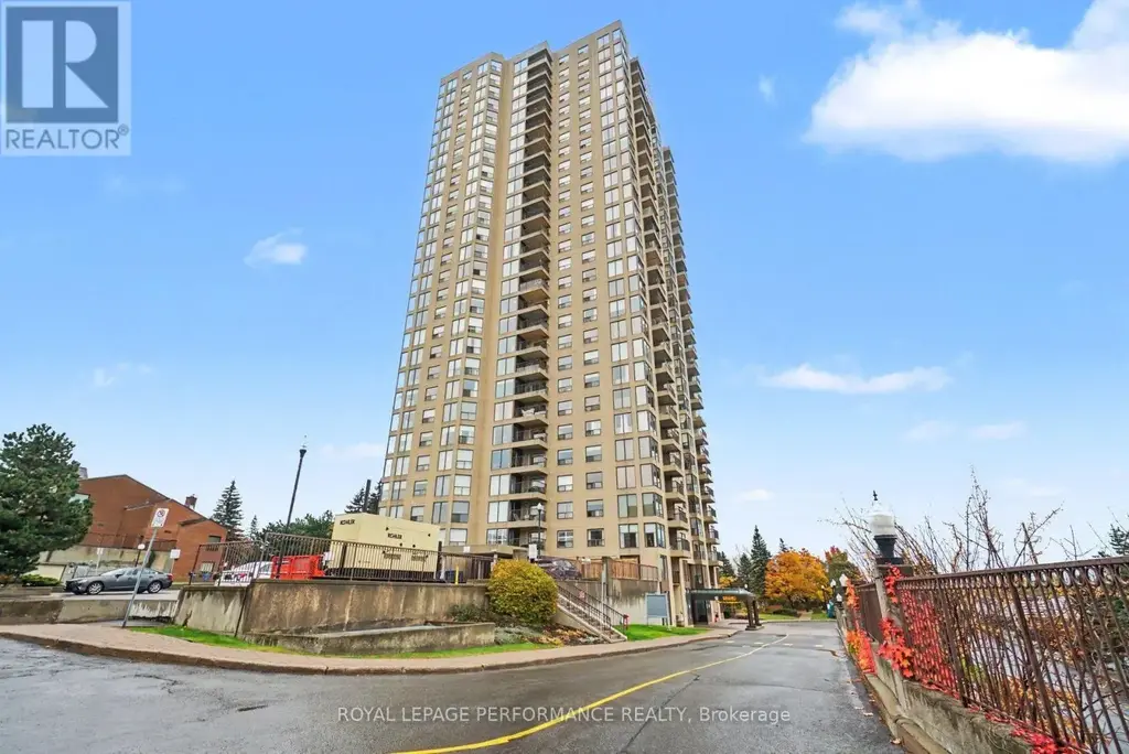 1803 - 545 St Laurent Boulevard, Ottawa