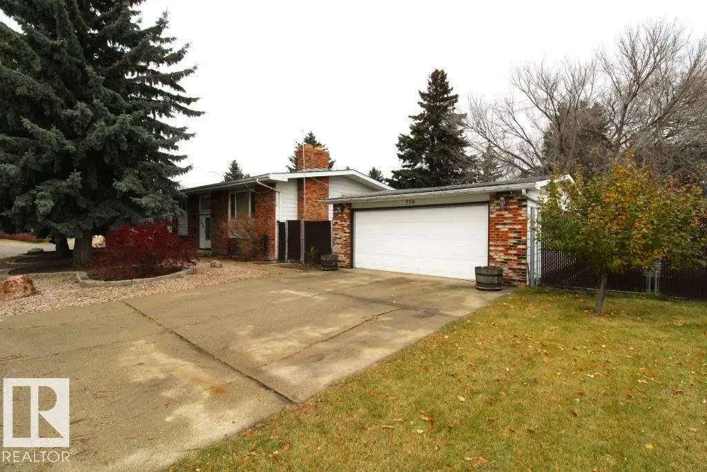 779 Lee Ridge Rd Nw, Edmonton