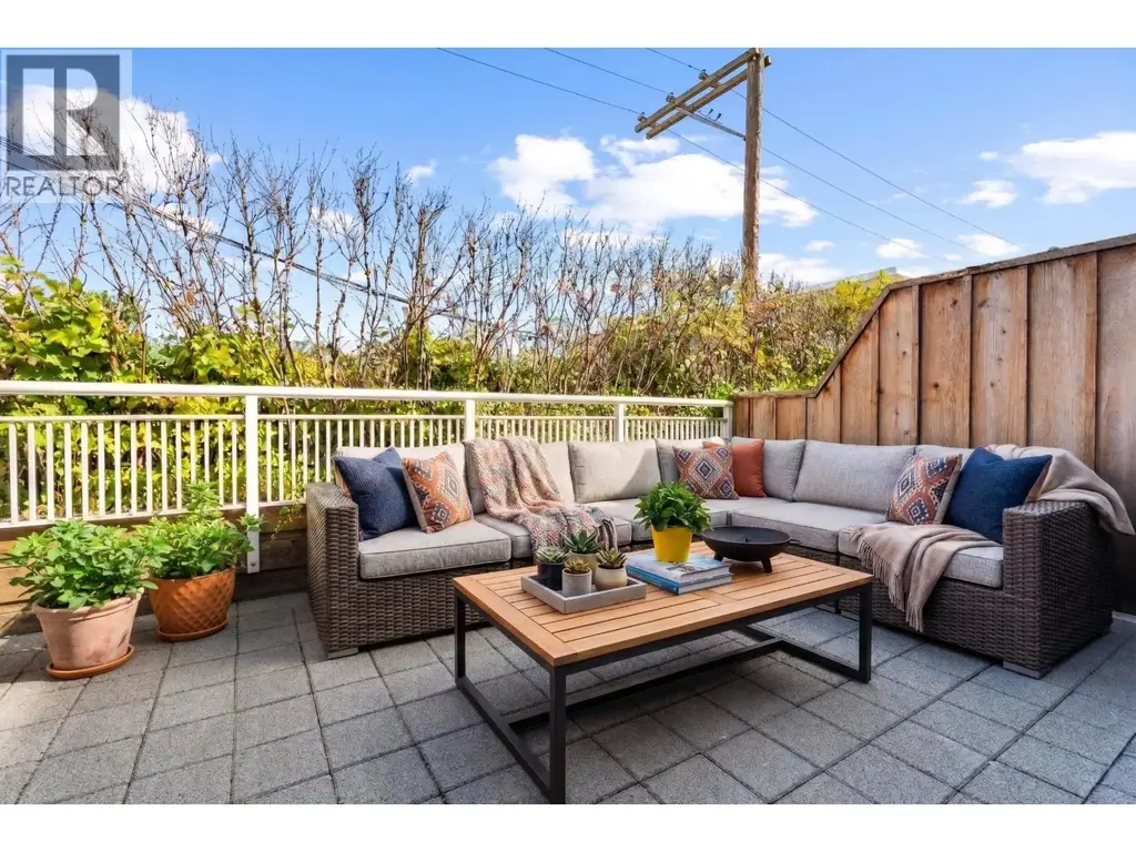 330 5790 East Boulevard, Vancouver