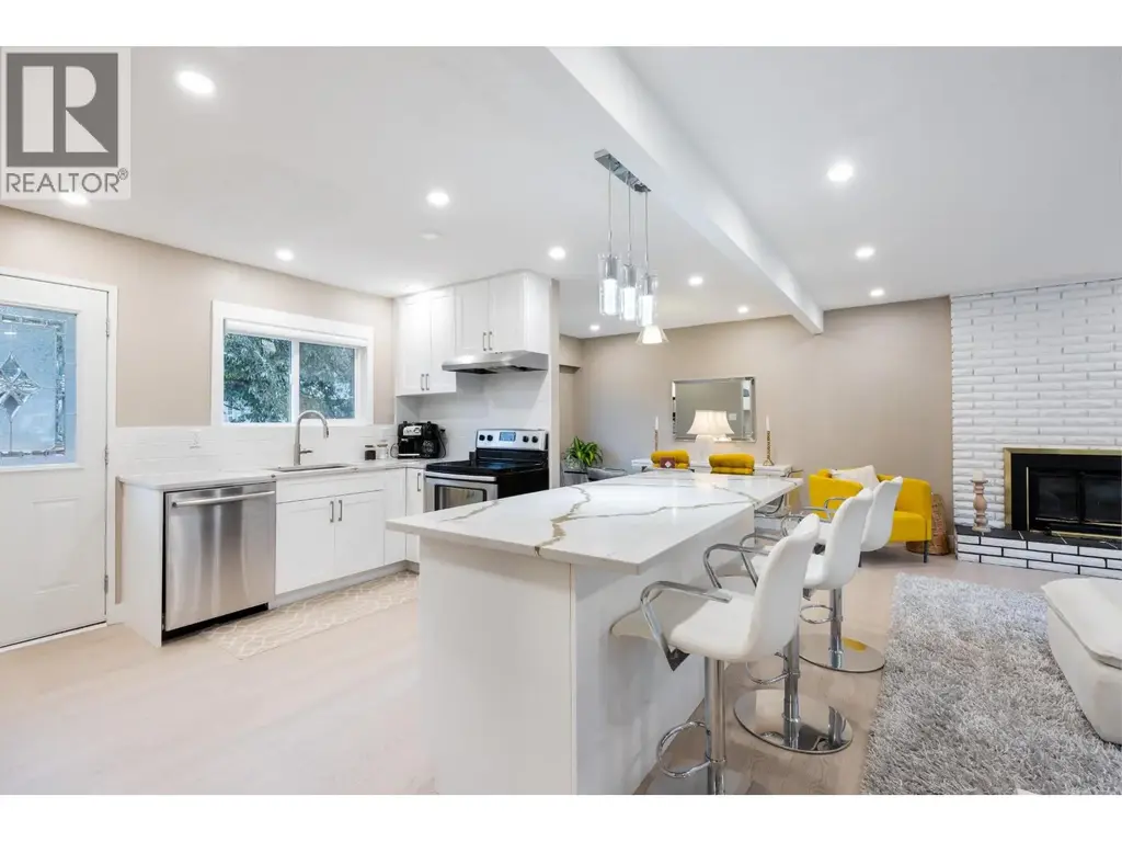 38295 Chestnut Avenue, Squamish