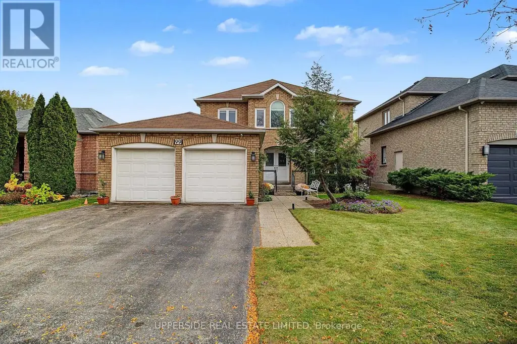 99 Glenforest Drive, Vaughan (Uplands)