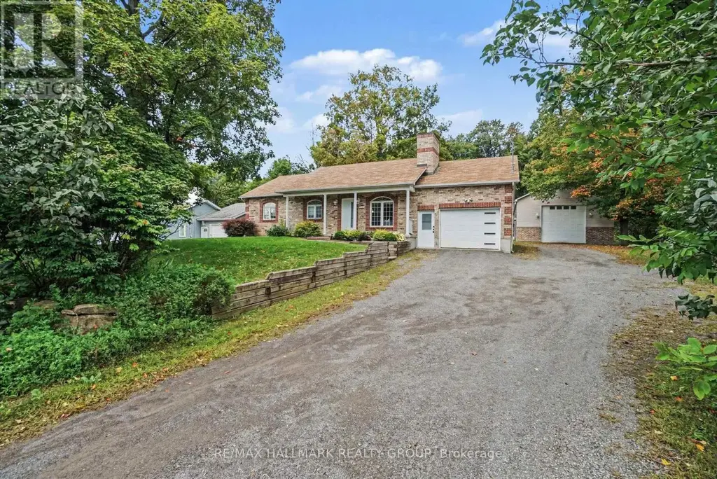 7273 Mitch Owens Road, Ottawa
