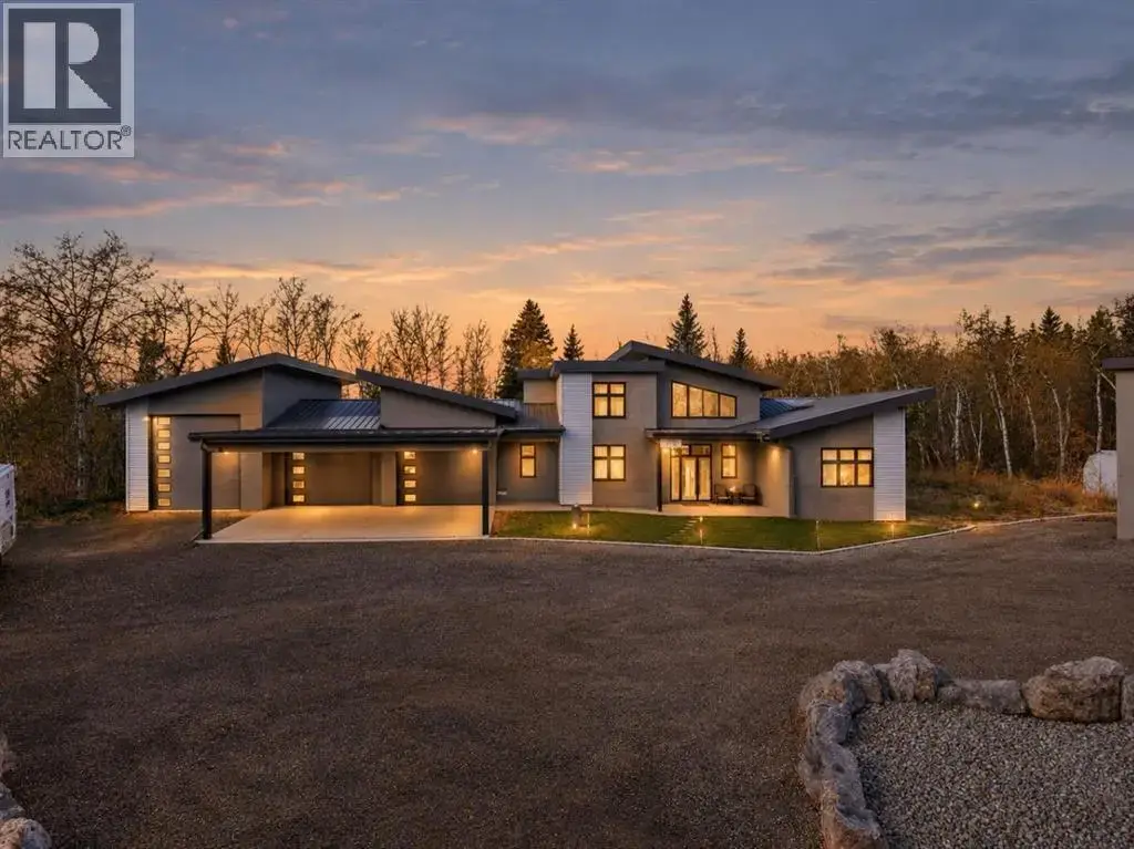 8, 28120 Township Road 404, Rural Lacombe County