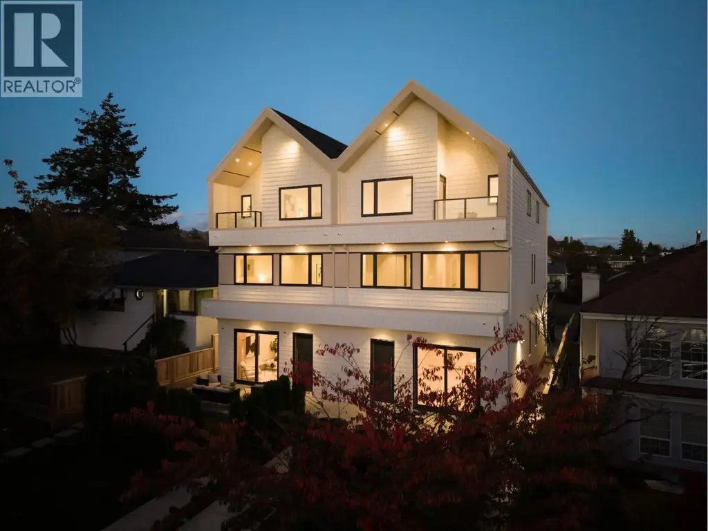 4 1458 Rosser Avenue, Burnaby