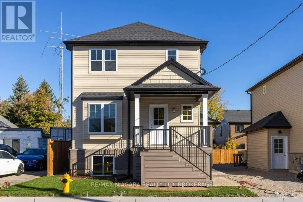 18 Josephine Street, St. Catharines (Western Hill)