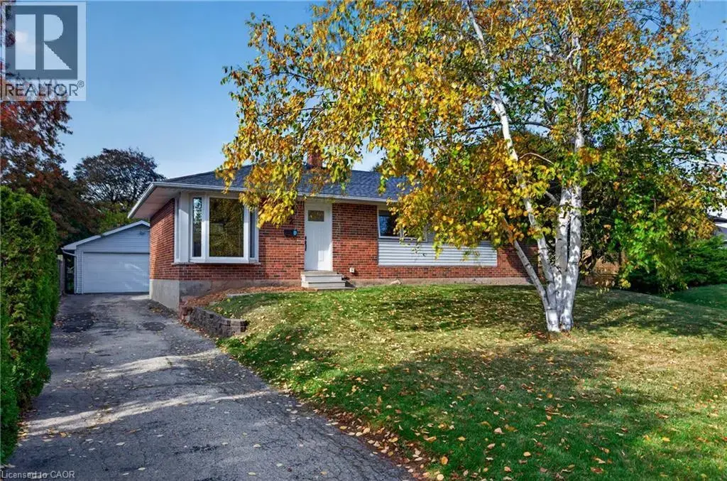92 Foxbar Road, Burlington