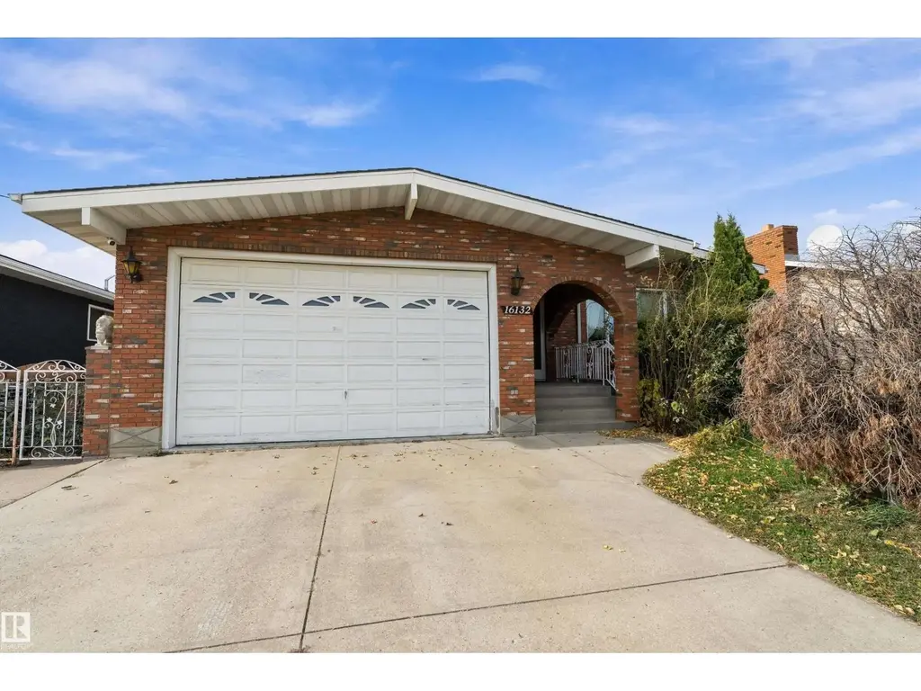 16132 98 St Nw, Edmonton