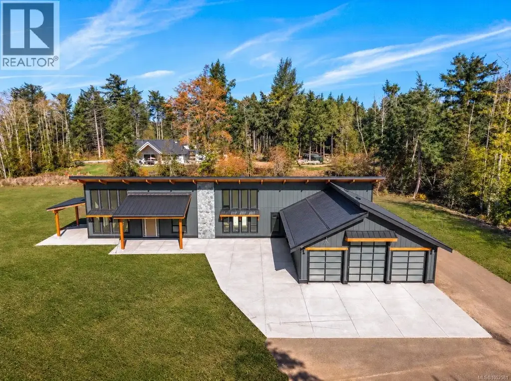 1160 Kilmorley Rd, Comox