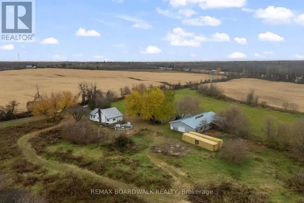 1001 Floyd Road, North Grenville