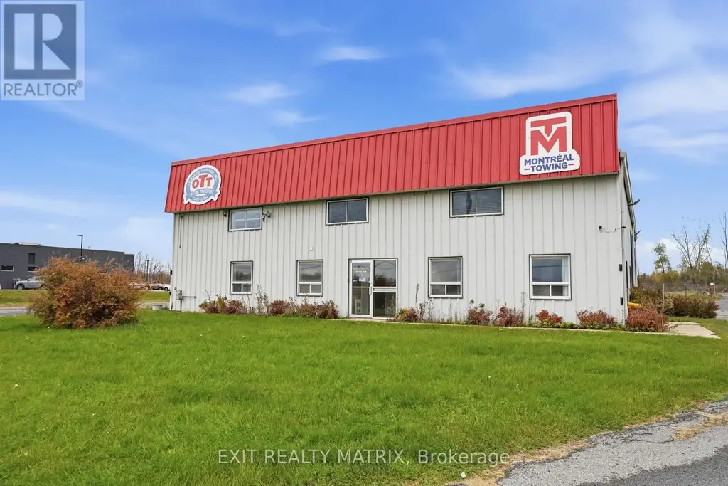 2525 Brookdale Avenue, Cornwall
