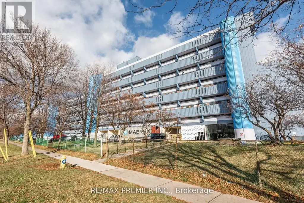 807 - 4673 Jane Street, Toronto (Black Creek)
