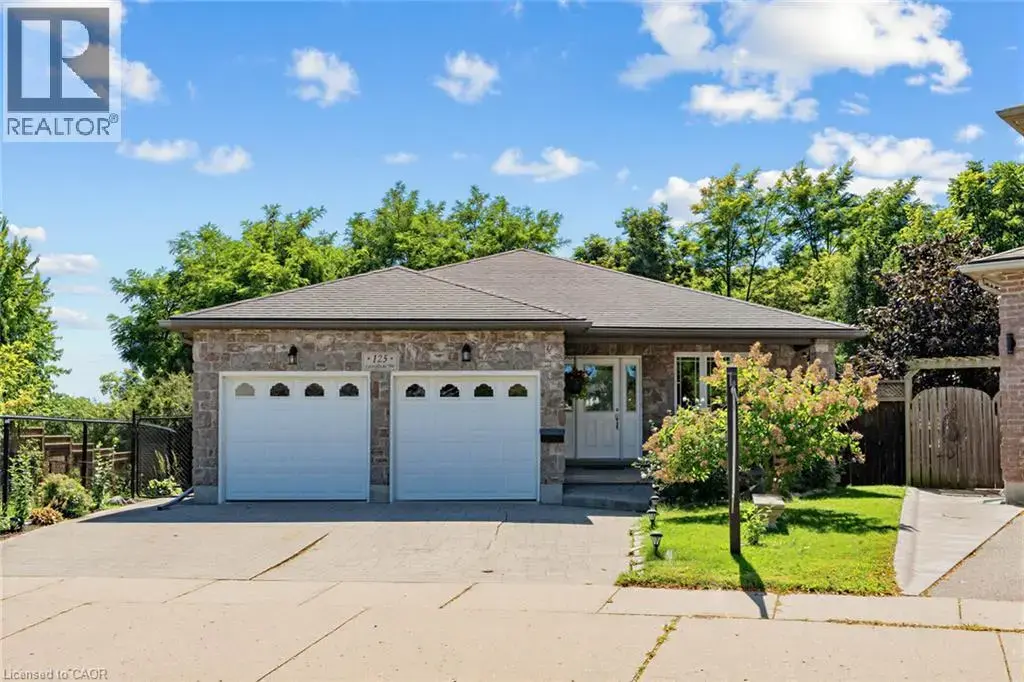 125 Langlaw Drive, Cambridge