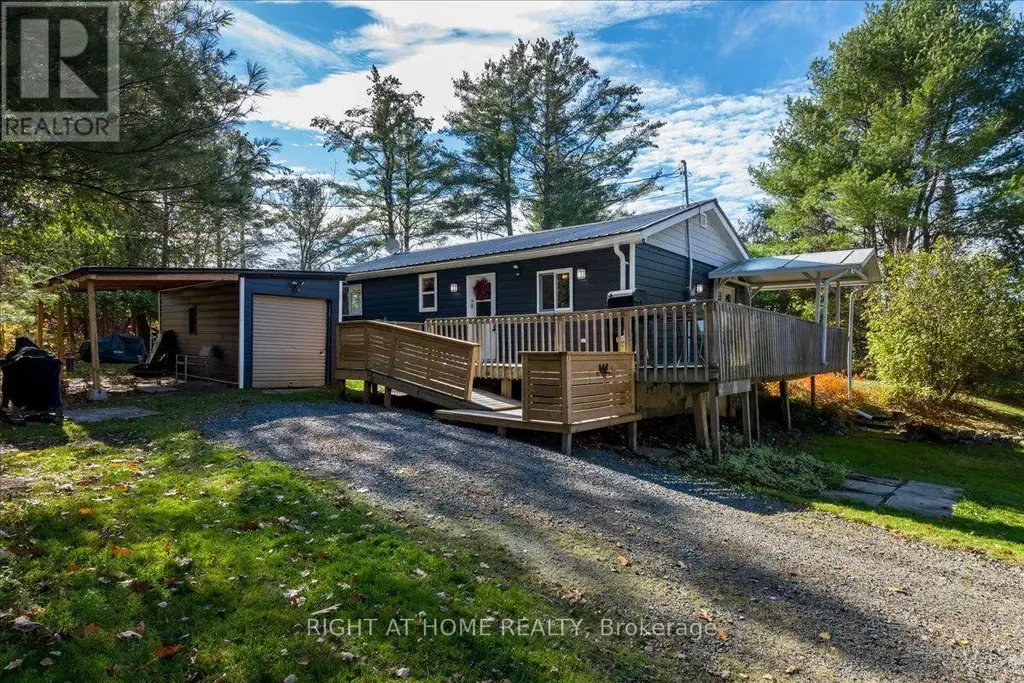 16 Grand Street, Seguin