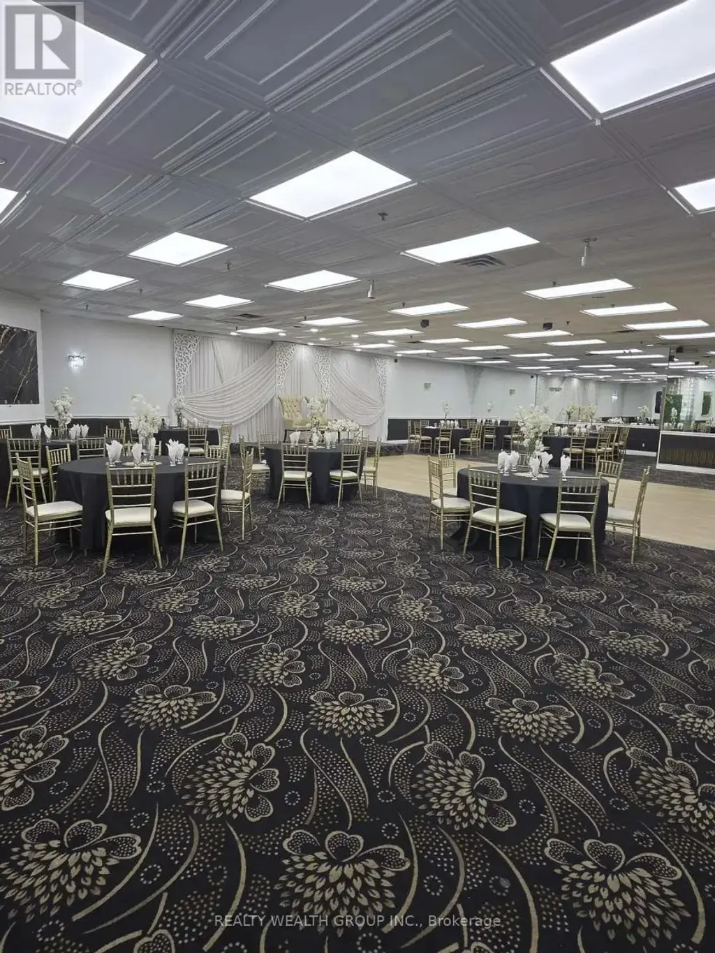 15 - 570 Westney Road S, Ajax (South West)