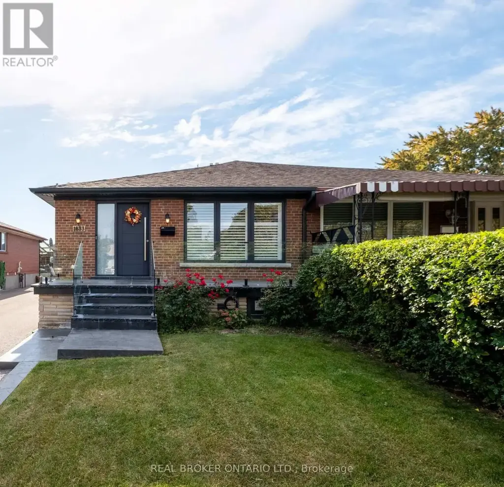 1633 Coram Crescent, Mississauga (Dixie)