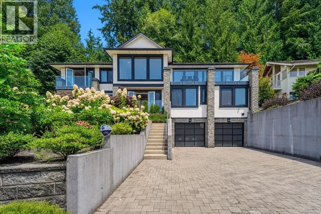 4816 Skyline Drive, North Vancouver