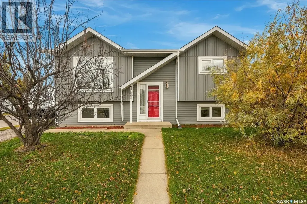 433 4th Street N, Martensville