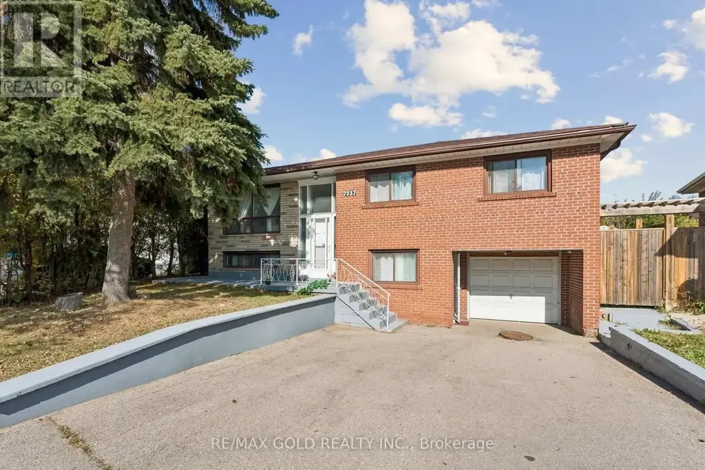 7337 Cambrett Drive, Mississauga (Malton)