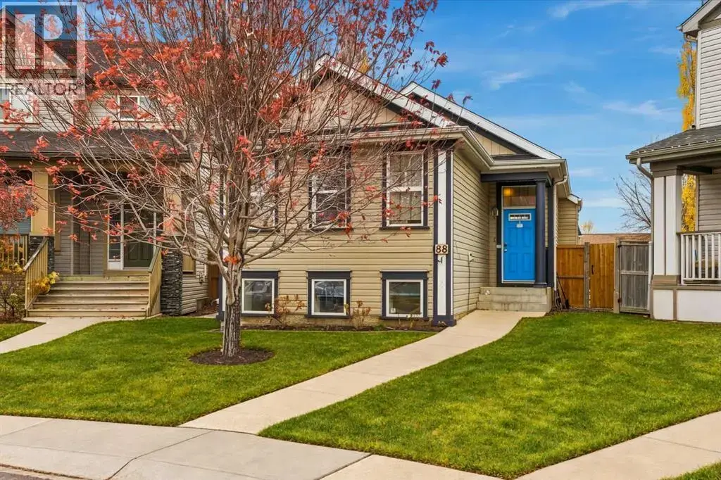88 Copperstone Gardens Se, Calgary
