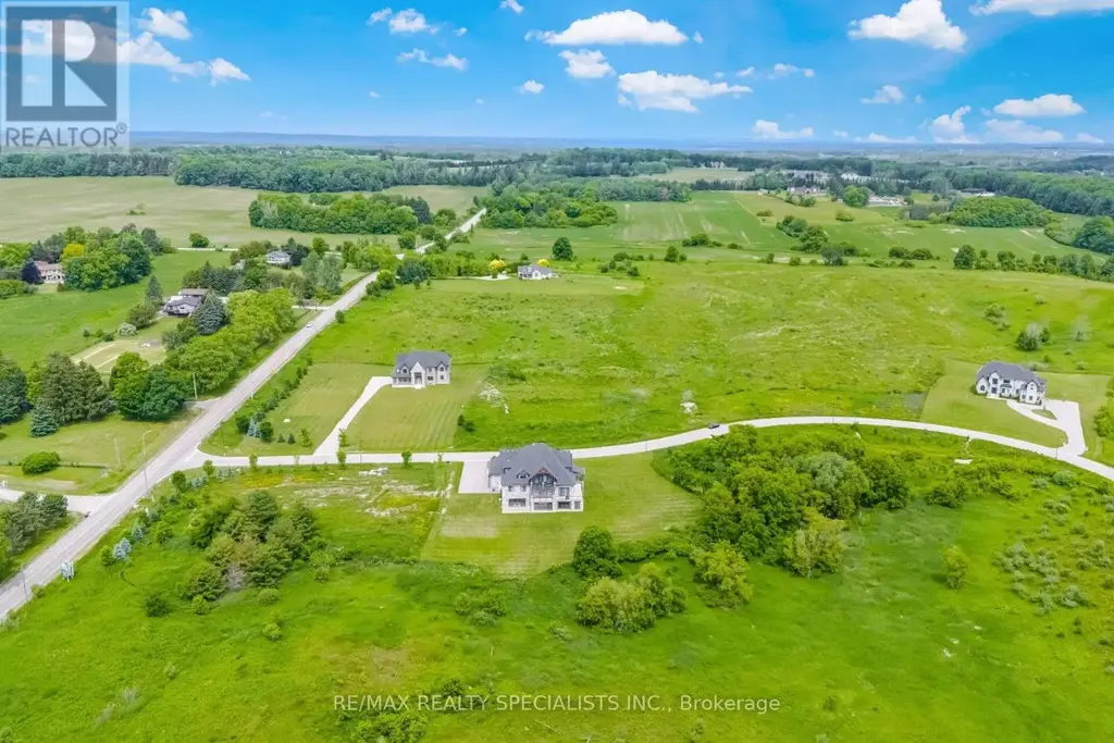 74 Ferrara Drive, Caledon (Palgrave)