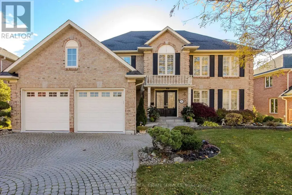 1327 Hazelton Boulevard, Burlington (Tyandaga)
