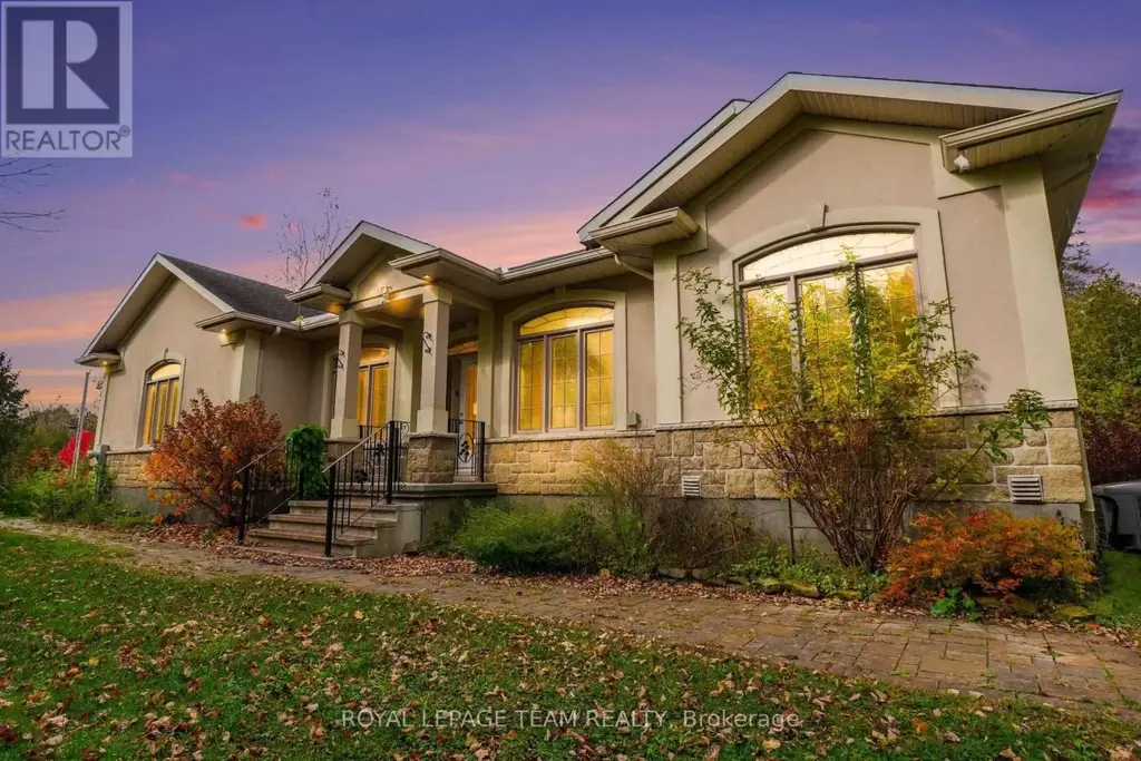 1601 Whiteside Way, Ottawa