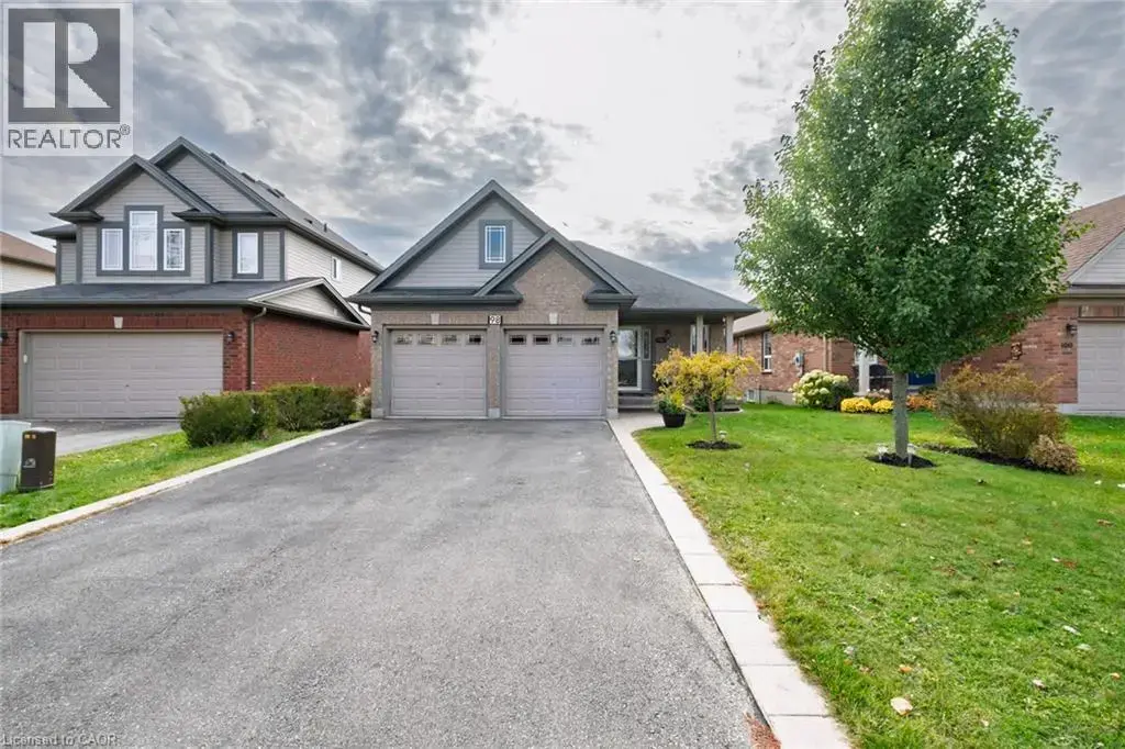 98 Sanders Crescent, Tillsonburg
