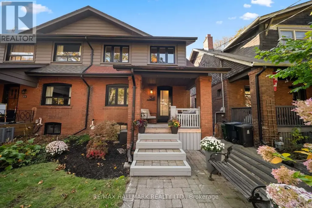 34 Highcroft Road, Toronto (Woodbine Corridor)