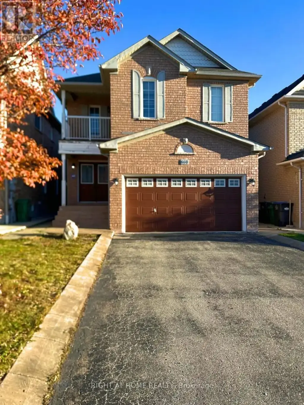 660 Garden Walk, Mississauga (Meadowvale Village)